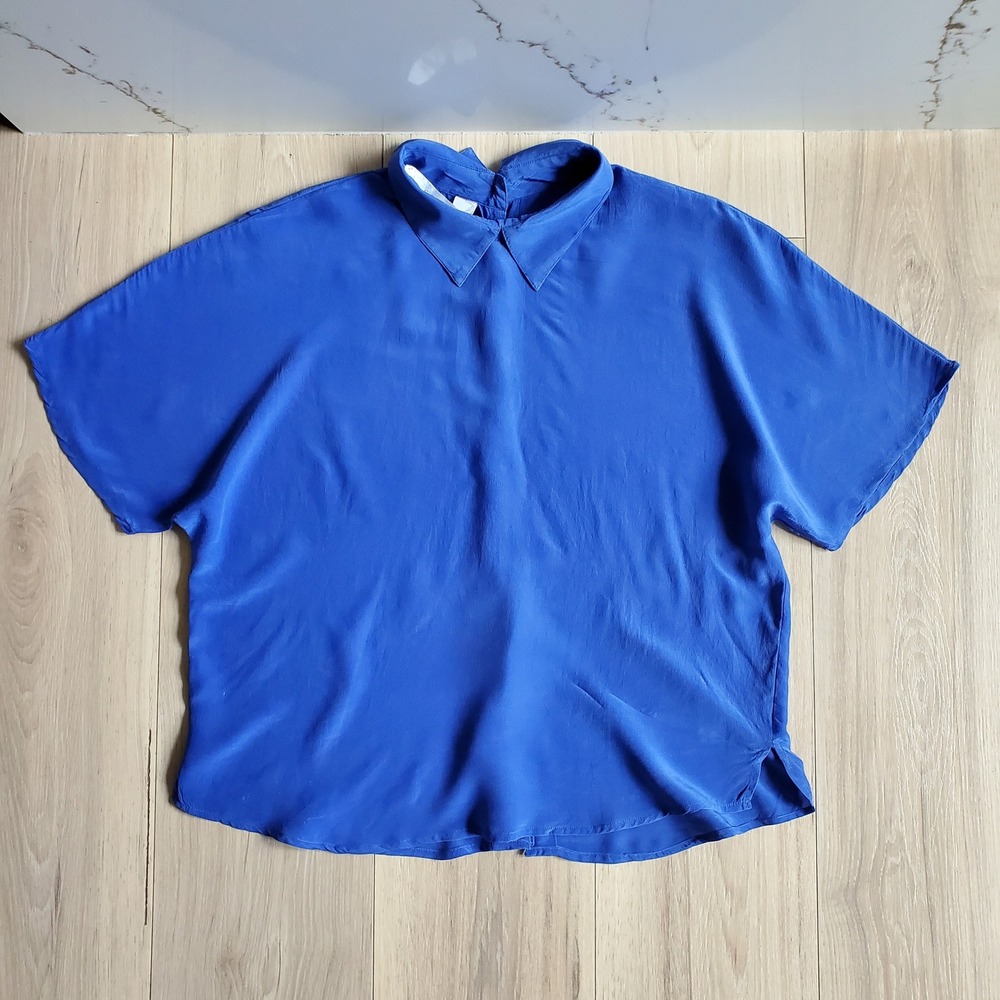 Studio Silk Blouse Womens L Blue Silk Short Sleeve Button Back Boxy Vintage Top